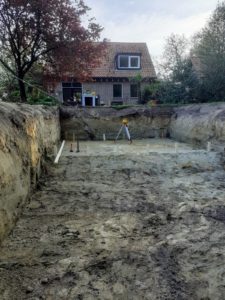 zwembad uitgraven